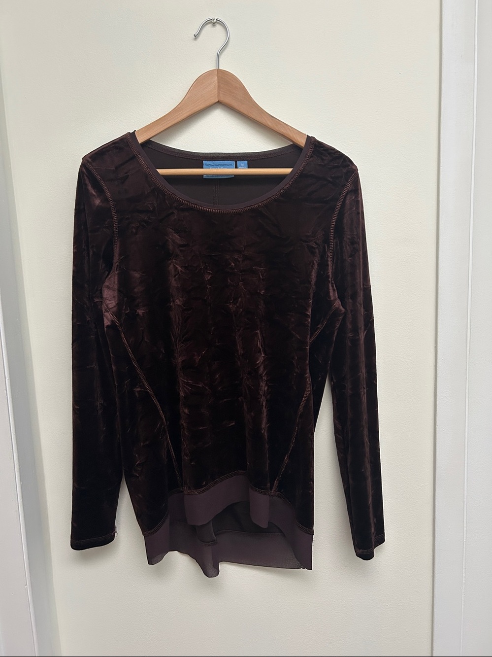 Vera Wang Brown Velvet Long-Sleeve Top
